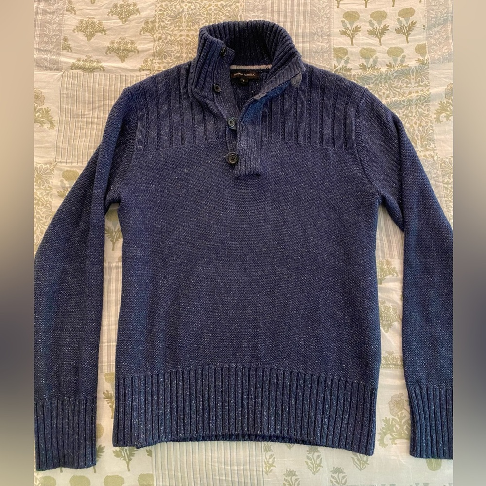 Navy blue, thick semi-turtle neck sweater from Banana Republic, small